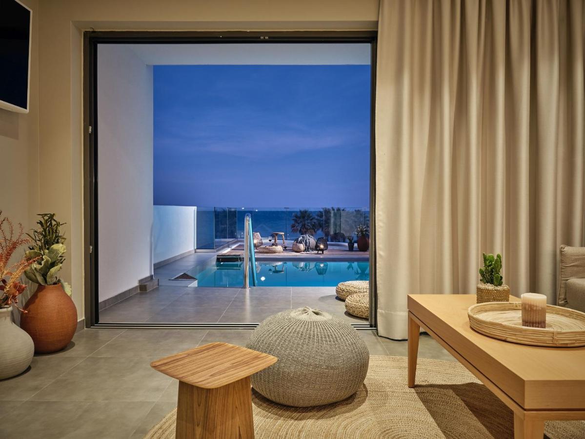 Oceanis Suites With Private Heated Pools And Sea View, By Zantewize Kypseli Exteriör bild